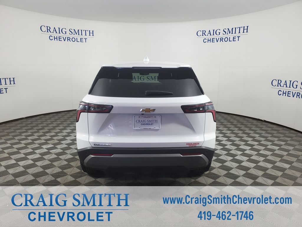 Used 2025 Chevrolet Equinox LT FWD image 4