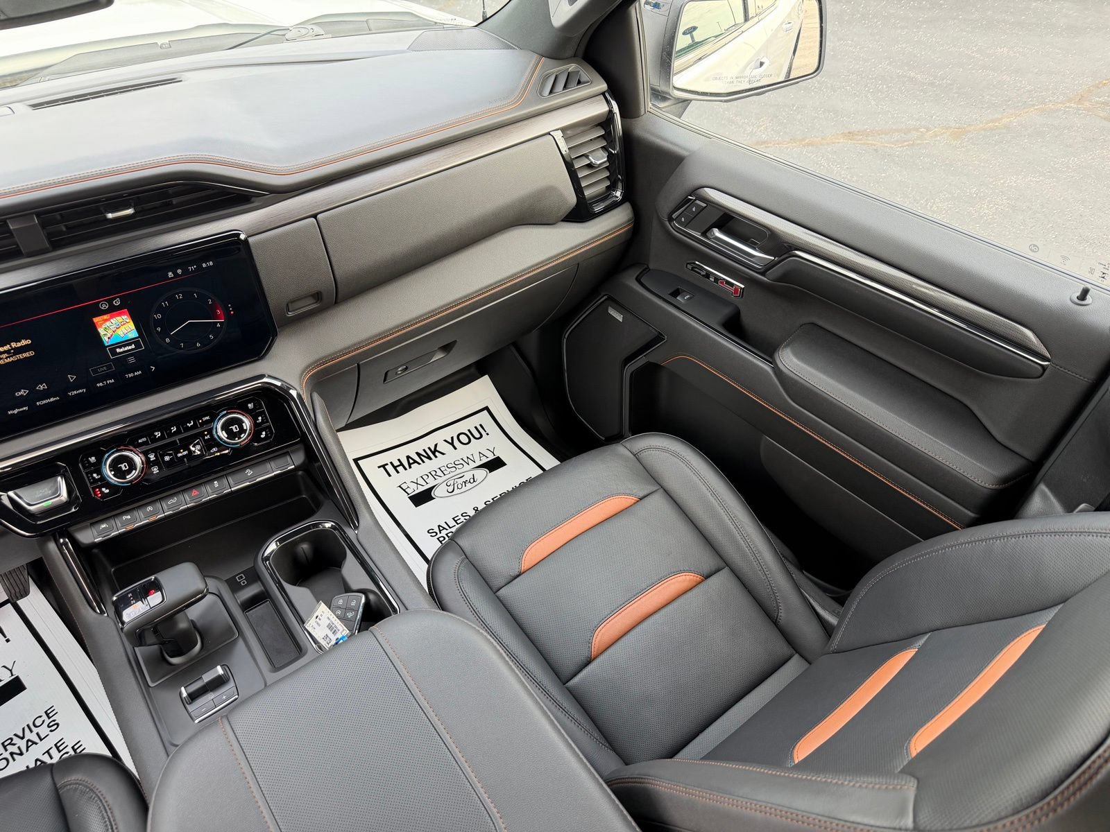 Used 2024 GMC Sierra 1500 AT4 w/ AT4 Preferred Package AWD/4WD image 16