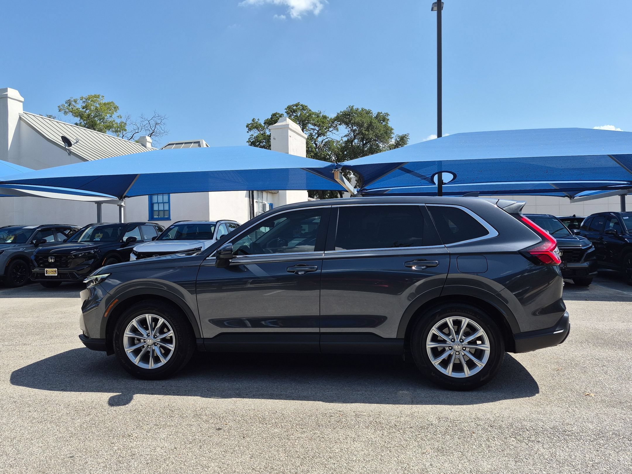 Used 2024 Honda CR-V EX-L image 6