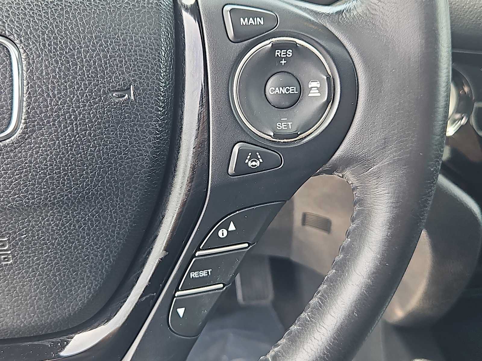 Used 2019 Honda Ridgeline RTL-E image 18