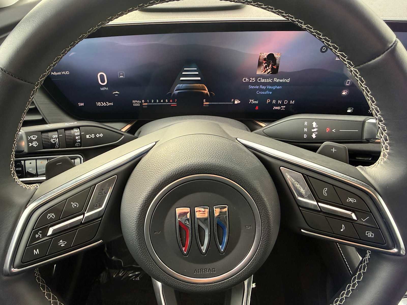 Used 2025 Buick Envision Sport Touring image 22