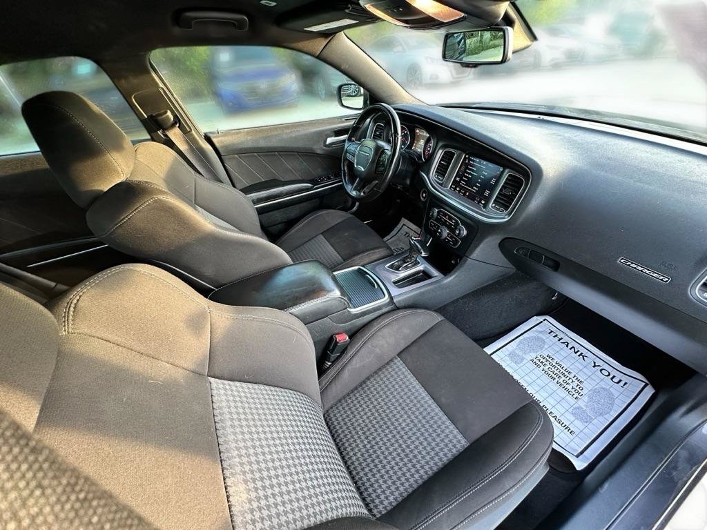 Used 2020 Dodge Charger R/T RWD image 26