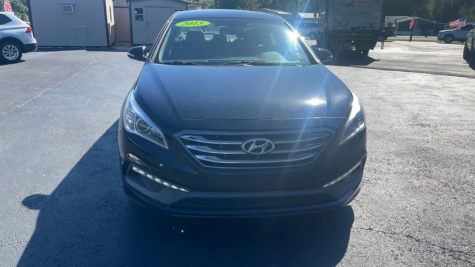 Used 2015 Hyundai Sonata SE w/ Option Group 09 FWD image 3