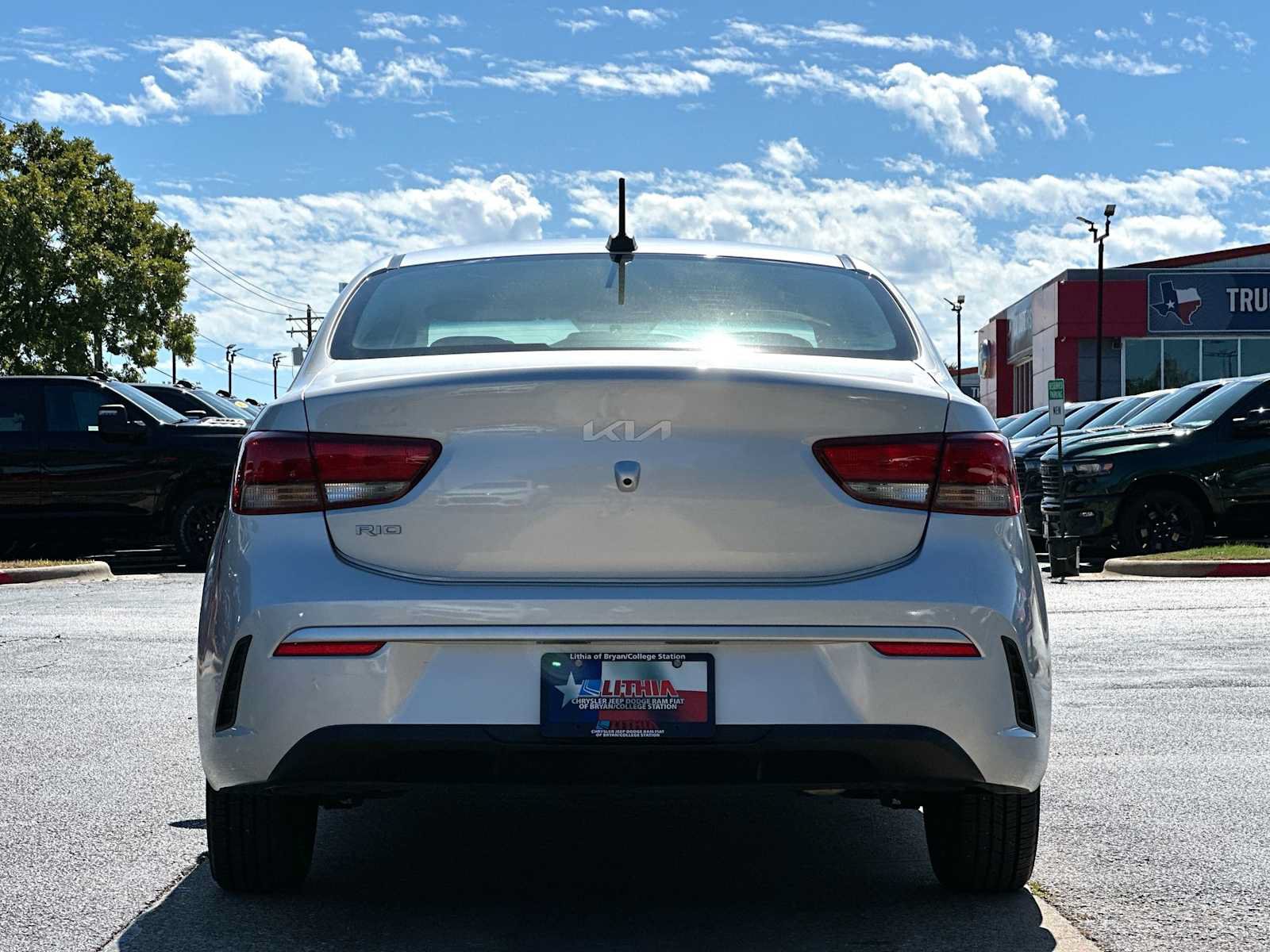Used 2023 Kia Rio LX FWD image 14