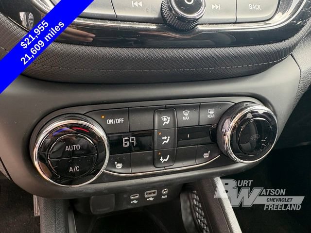 Used 2023 Chevrolet TrailBlazer LT w/ Convenience Package AWD/4WD image 19