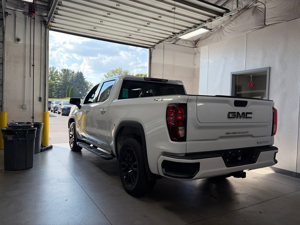 Used 2024 GMC Sierra 1500 Elevation w/ LPO, Elevation Black Package AWD/4WD image 3
