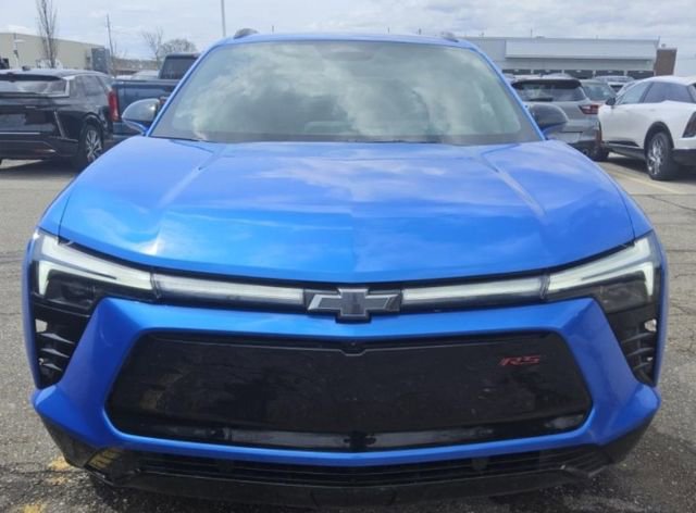 Certified 2025 Chevrolet Blazer EV RS AWD/4WD image 4