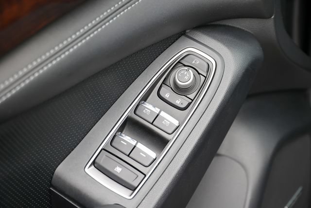 Used 2023 Subaru Ascent Touring AWD/4WD image 6