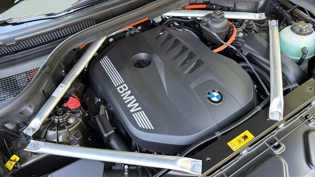 New 2026 BMW X5 xDrive50e image 20