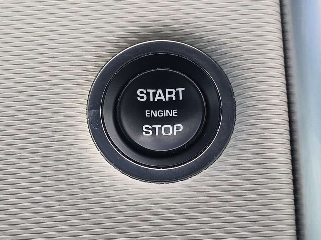 Used 2023 Land Rover Discovery S R-Dynamic AWD/4WD image 33