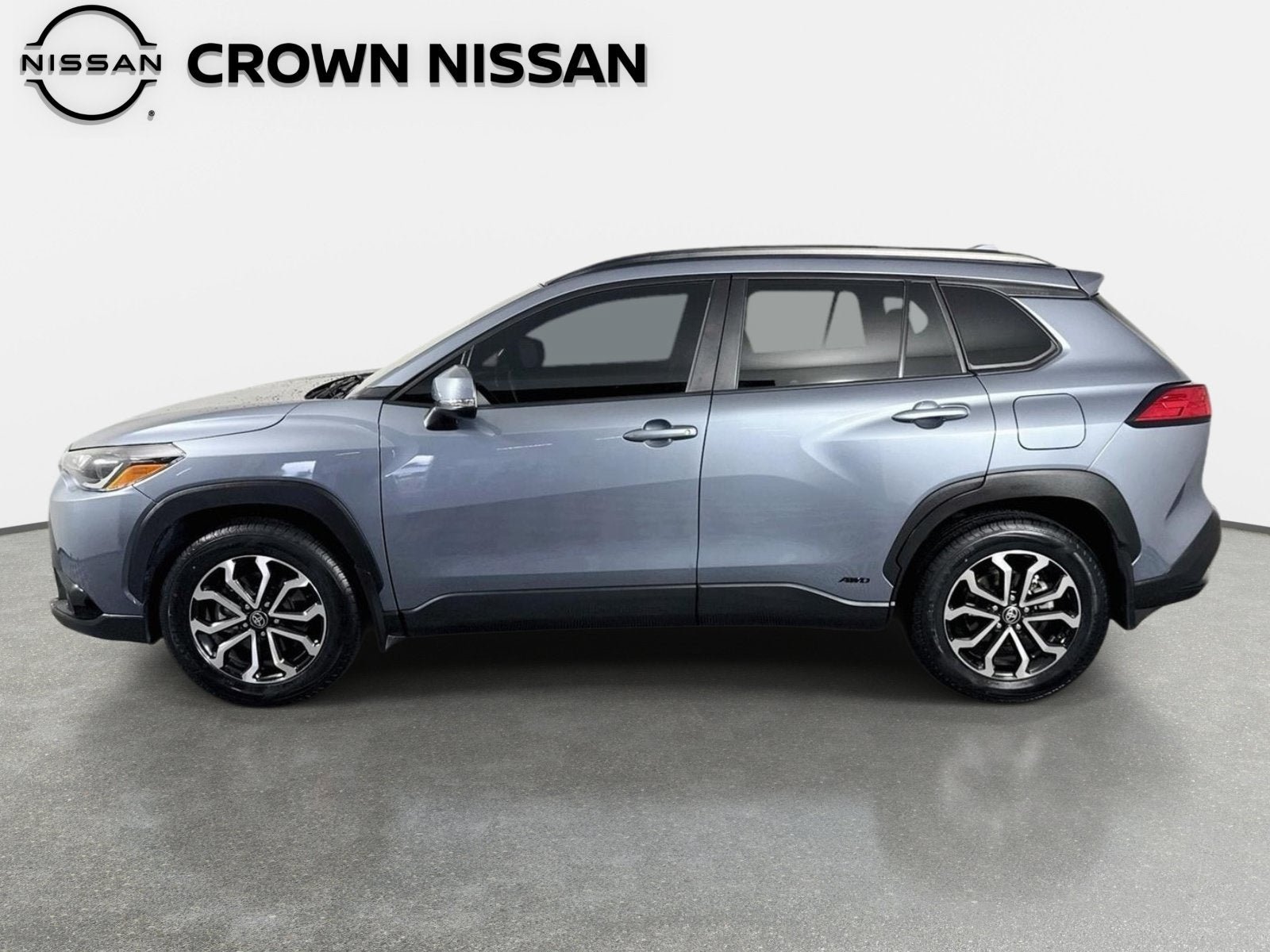 Used 2024 Toyota Corolla Cross AWD Hybrid image 9