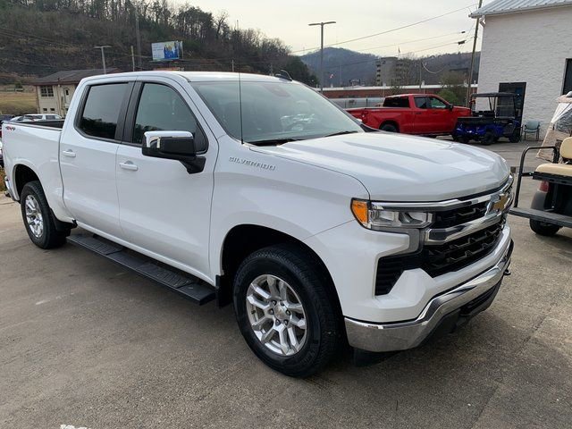 Used 2023 Chevrolet Silverado 1500 LT image 17