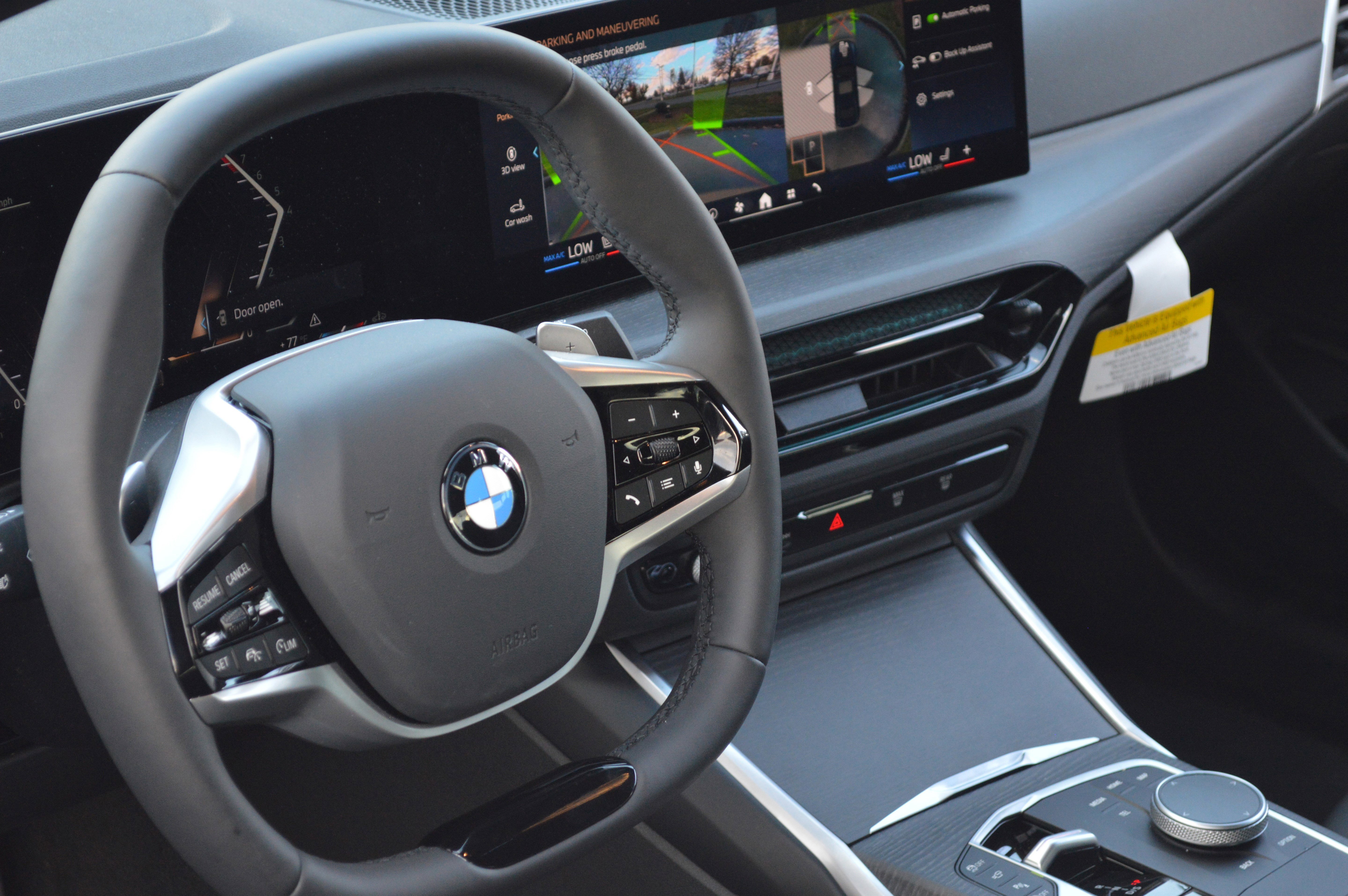 Certified 2025 BMW 330i Sedan w/ Convenience Package RWD image 24