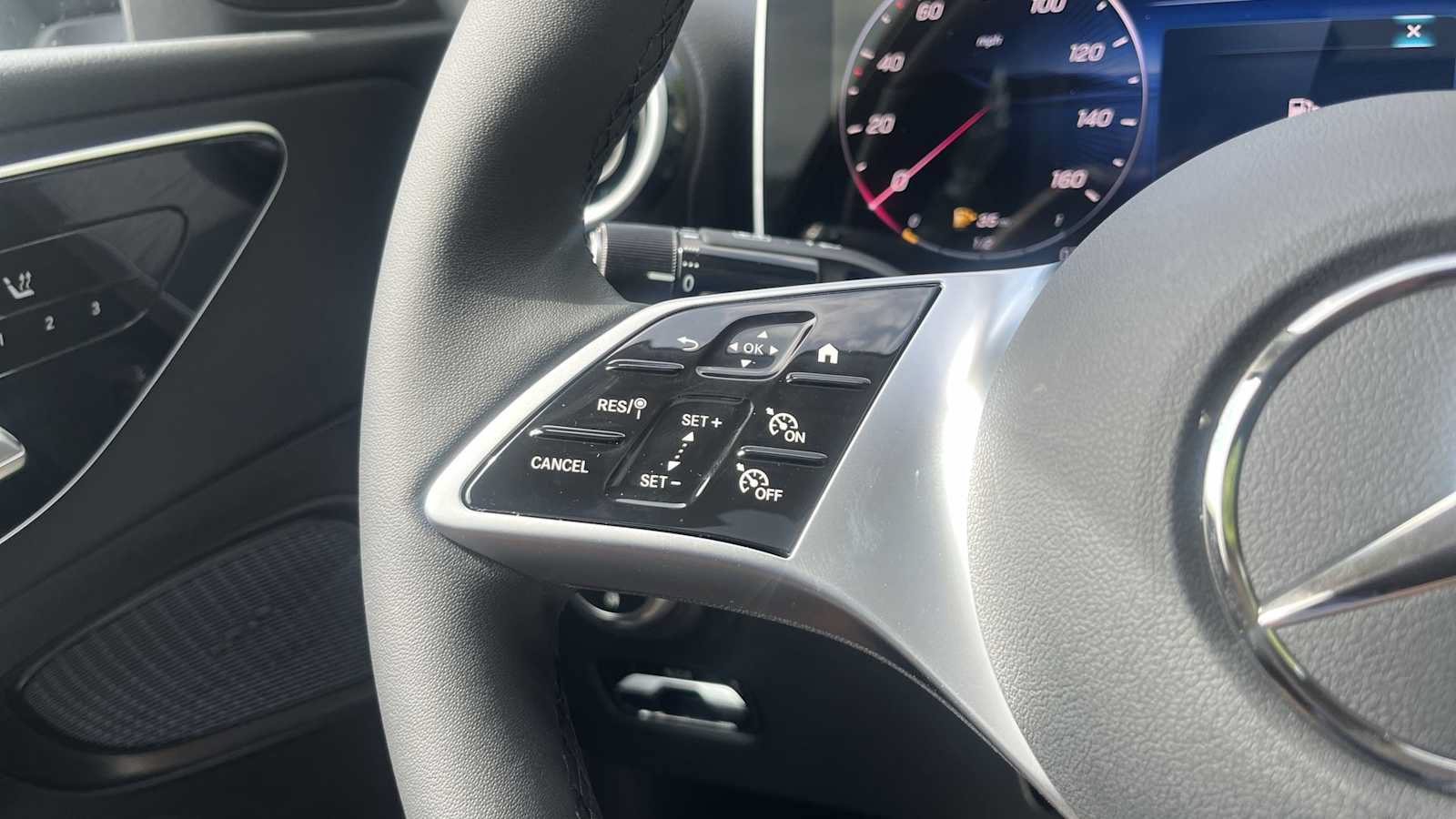 New 2026 Mercedes-Benz C 300 4MATIC Sedan image 36