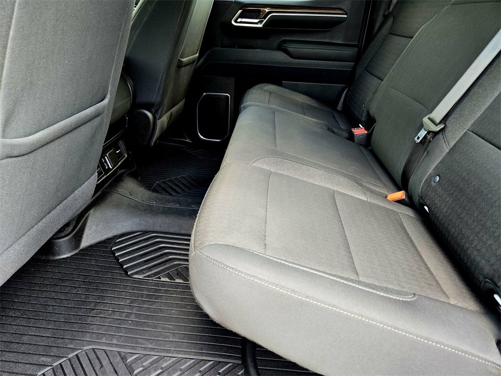 Used 2025 Chevrolet Silverado 1500 LT image 28