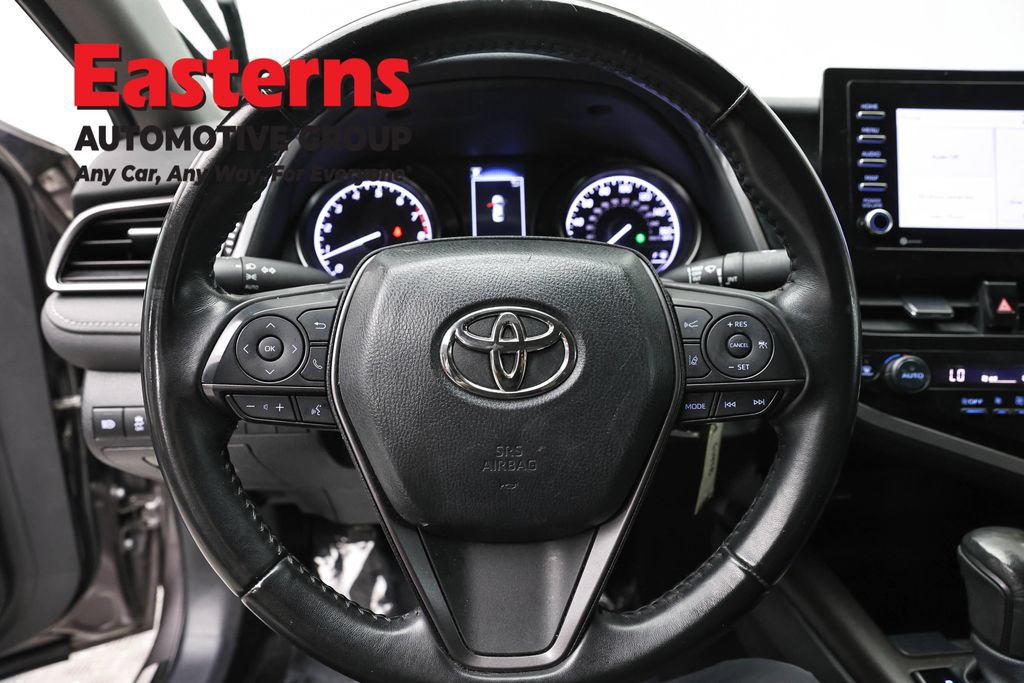 Used 2024 Toyota Camry SE FWD image 10