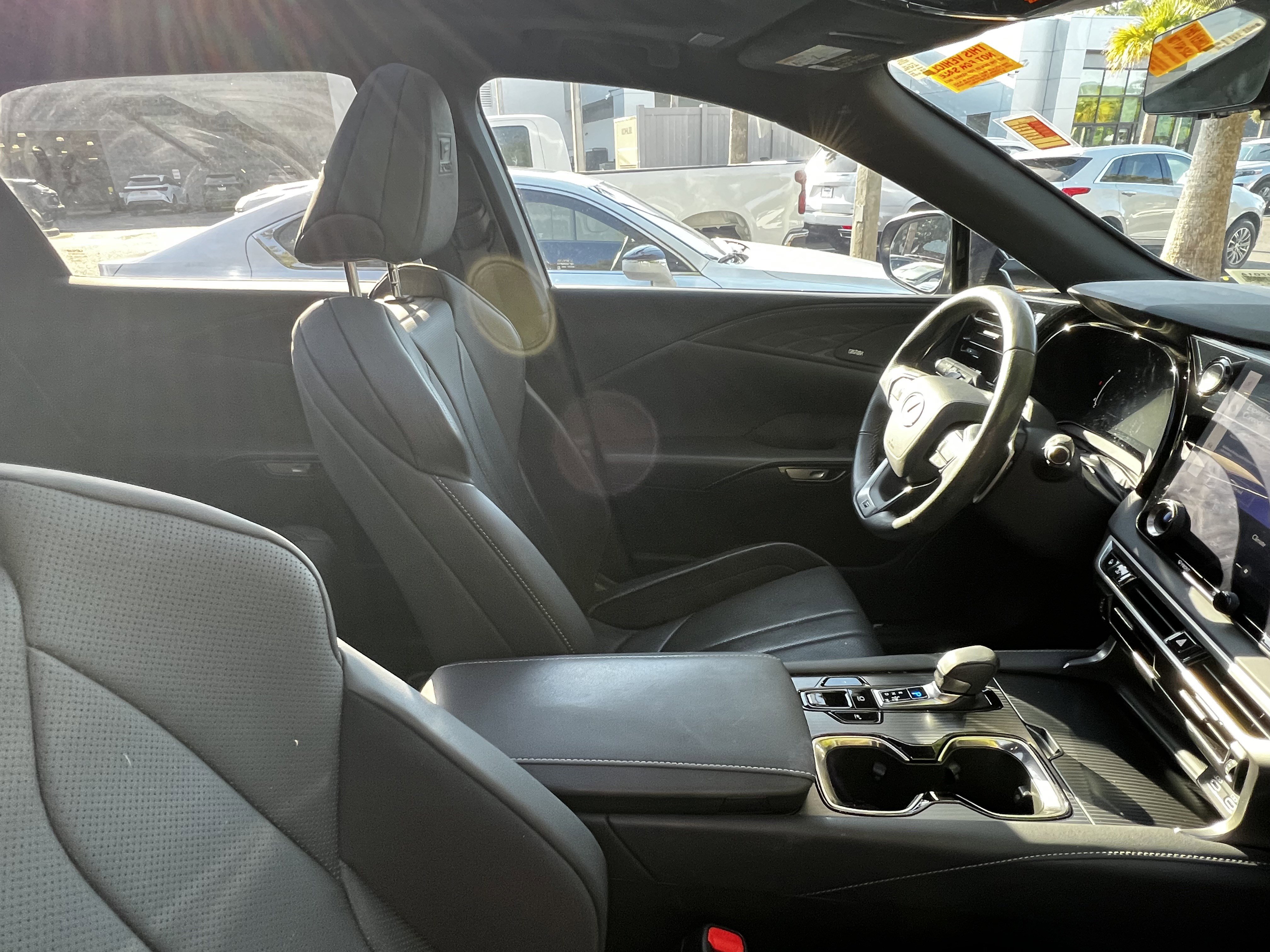 Used 2023 Lexus RX 500h F Sport w/ Cold Area Package image 46