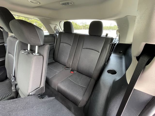 Used 2015 Dodge Journey SXT w/ Flexible Seating Group image 20