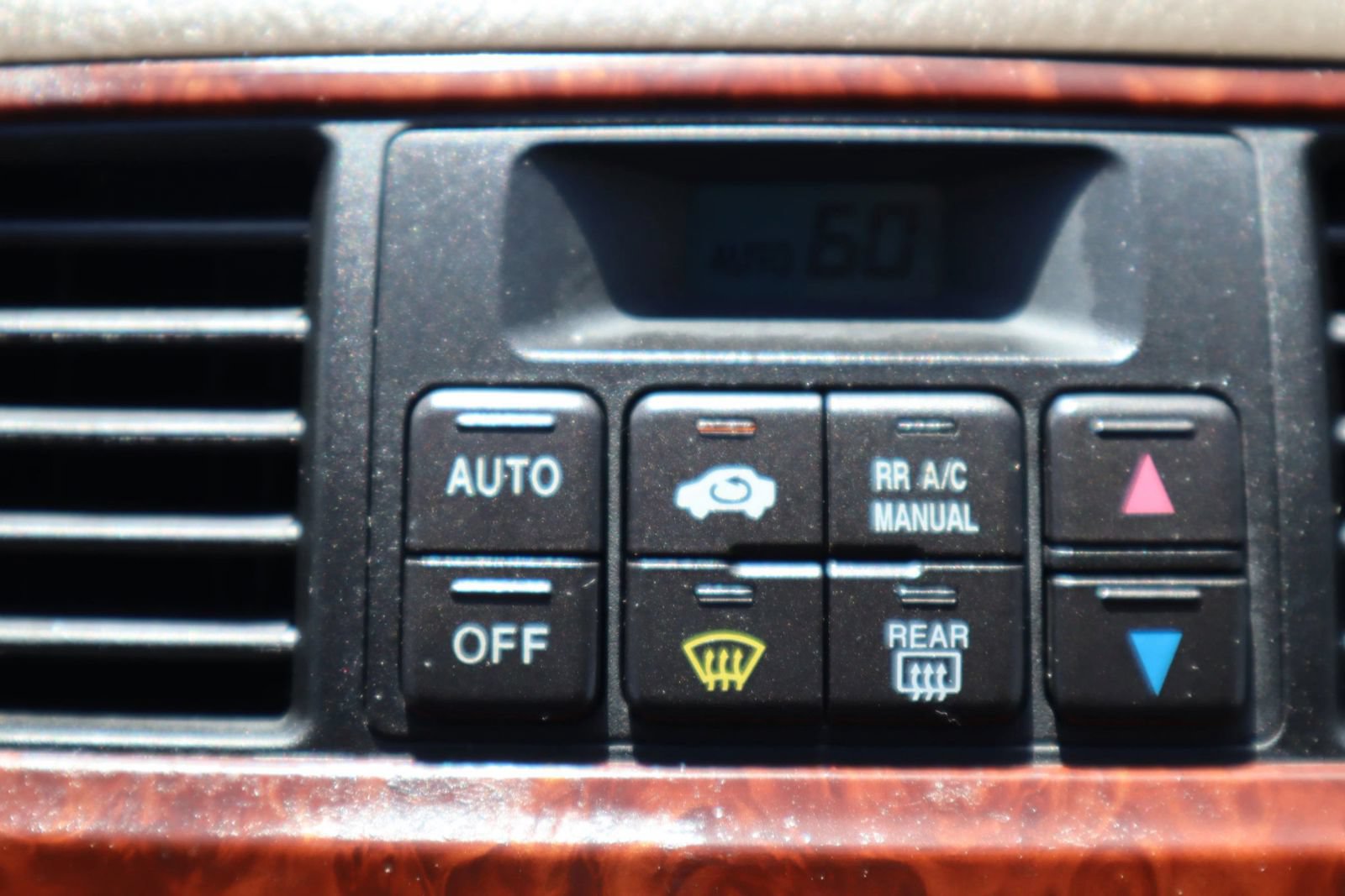 Used 2003 Acura MDX Touring AWD/4WD image 22