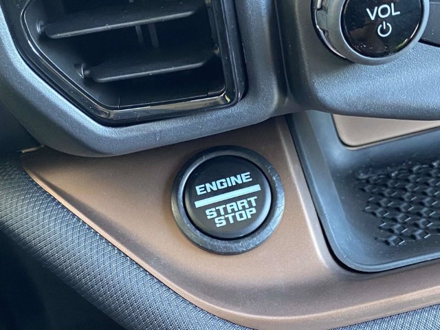 Certified 2023 Ford Bronco Sport Outer Banks w/ Tech Package AWD/4WD image 23