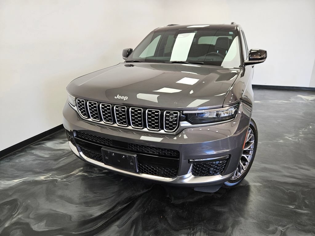 Used 2024 Jeep Grand Cherokee L Summit AWD/4WD image 4