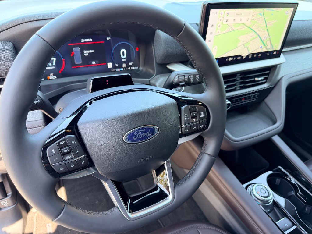New 2026 Ford Explorer Platinum RWD image 20