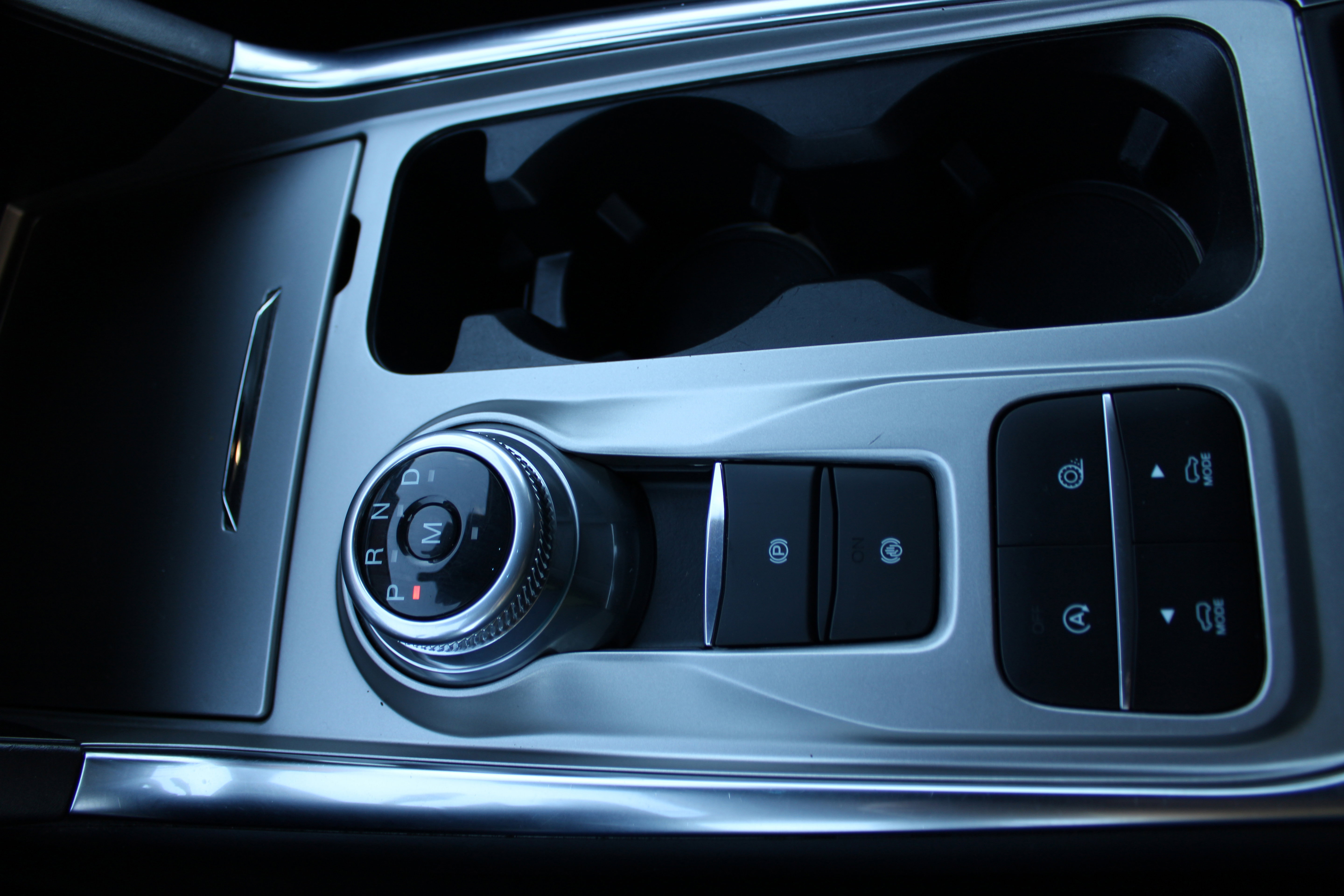 Used 2021 Ford Explorer Limited w/ Equipment Group 301A image 24