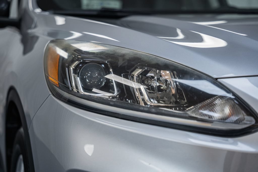 Certified 2020 Ford Escape S FWD image 11