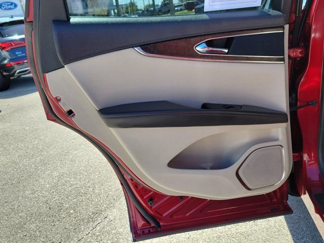 Used 2017 Lincoln MKX Select w/ Select Plus Package image 14