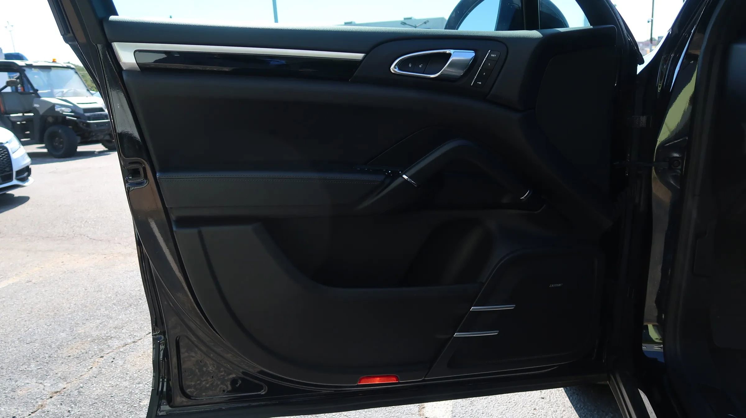 Used 2018 Porsche Cayenne S AWD/4WD image 47