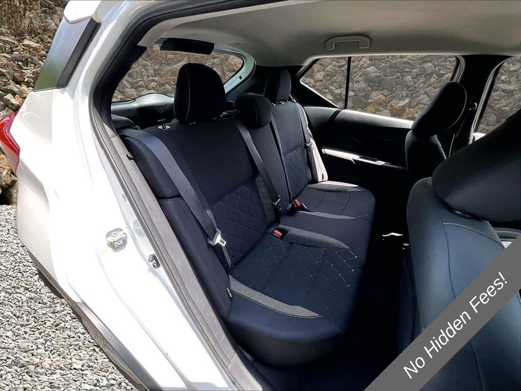 Used 2020 Nissan Kicks S FWD image 23