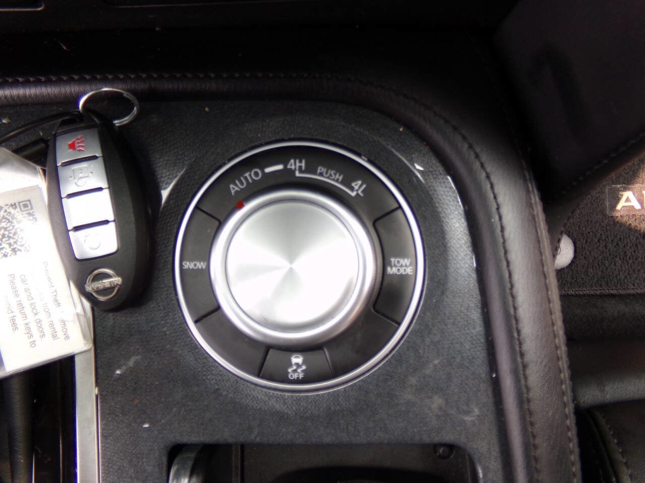 Used 2023 Nissan Armada SV image 49