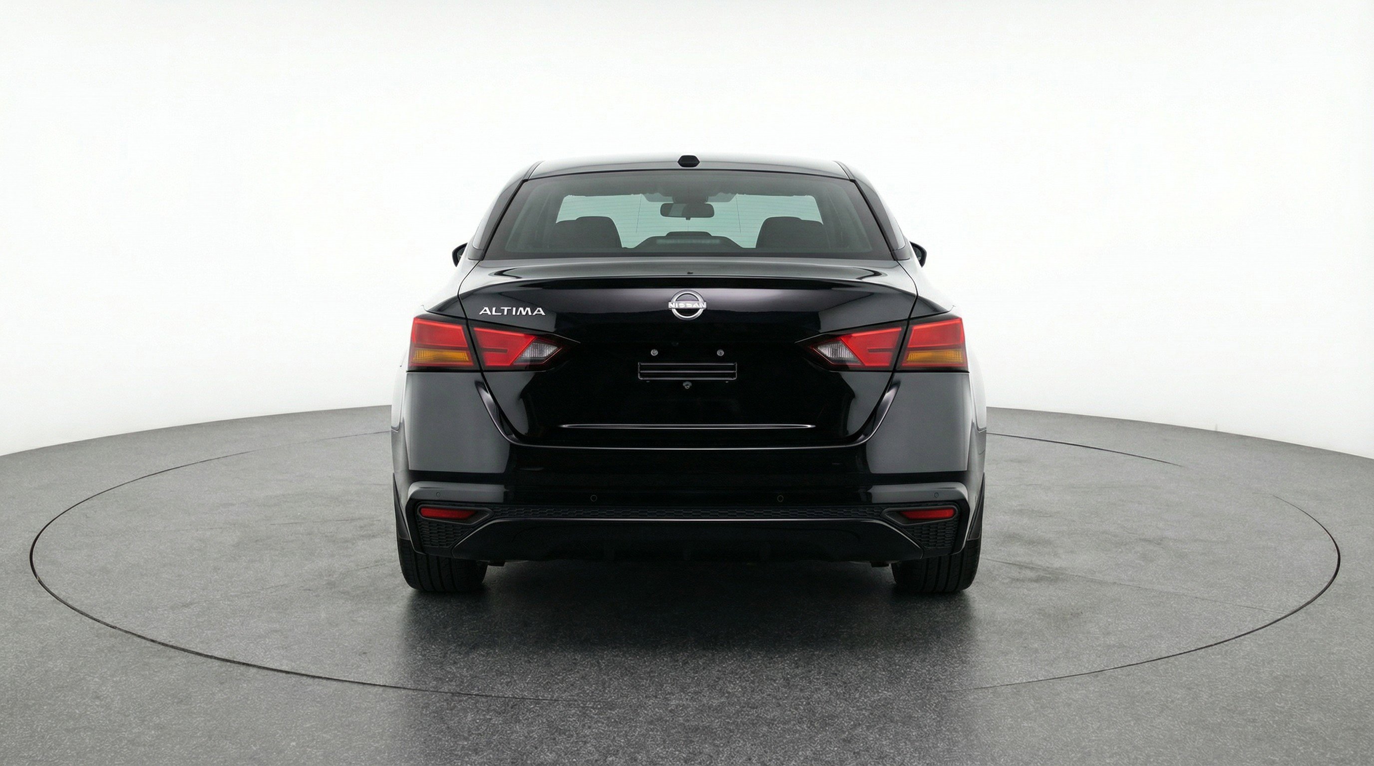 Used 2025 Nissan Altima 2.5 SV image 7