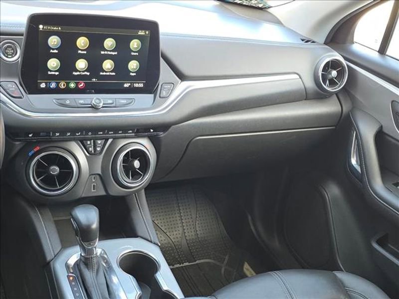 Certified 2023 Chevrolet Blazer LT w/ LPO, Black Grille Bar Package image 7