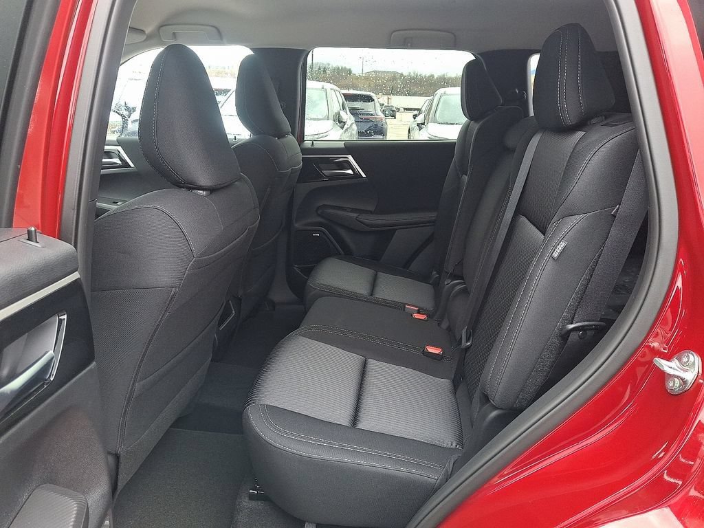 New 2026 Mitsubishi Outlander ES AWD/4WD image 5