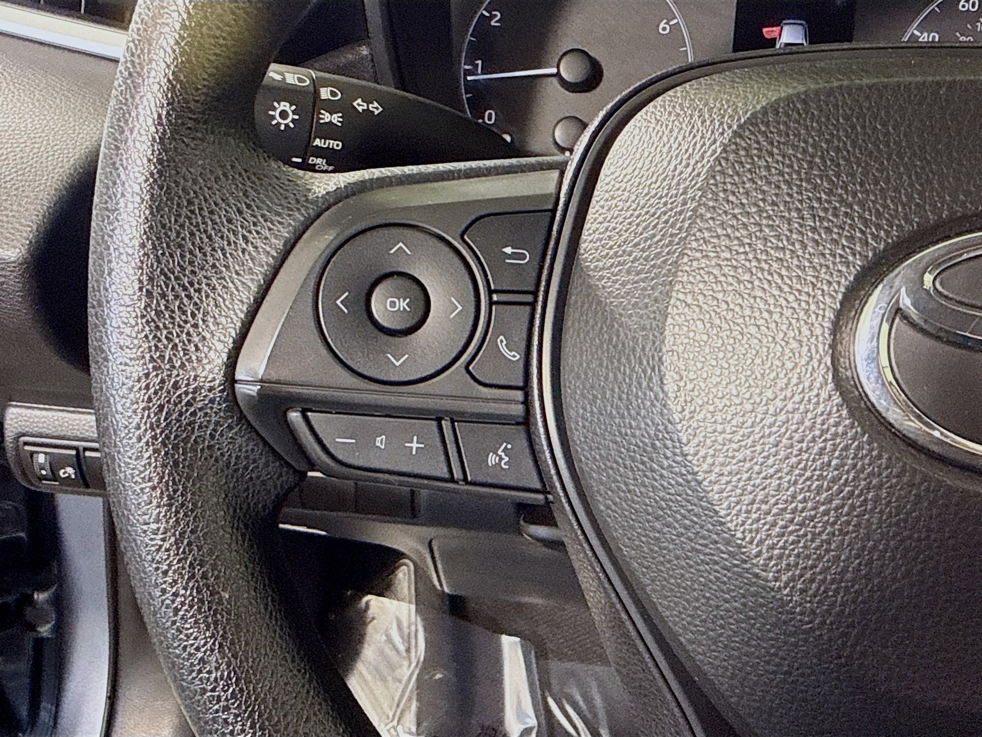 Used 2024 Toyota Corolla LE image 14