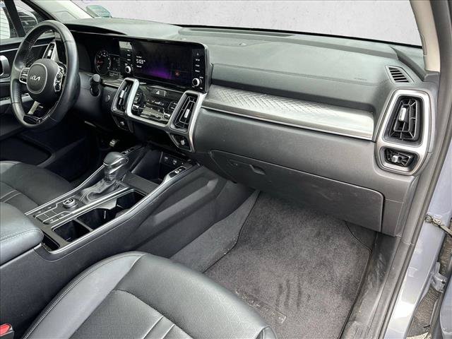 Used 2023 Kia Sorento S FWD image 24
