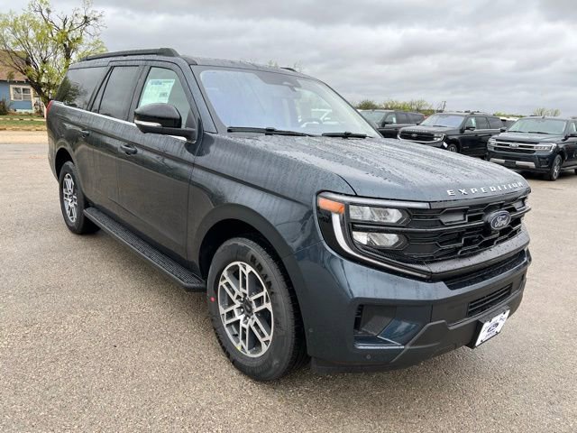 New 2025 Ford Expedition Max Active image 1