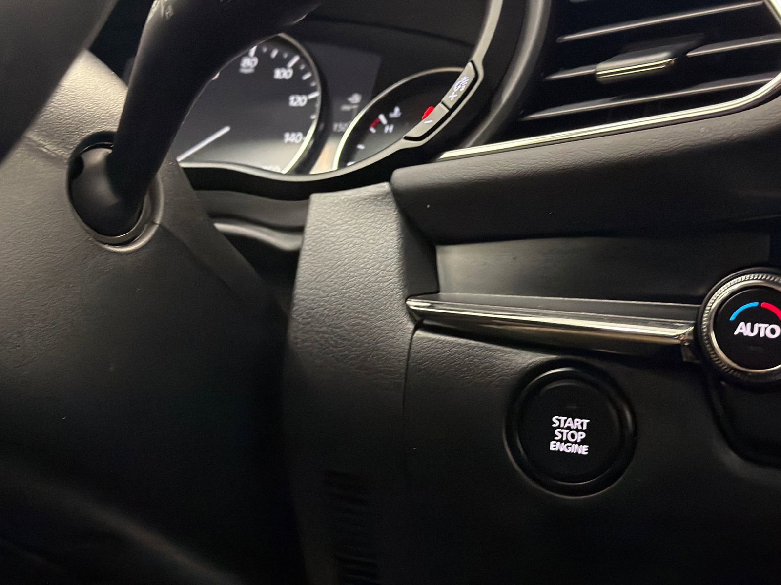 Used 2023 MAZDA CX-30 AWD 2.5 S w/ Preferred Package image 27