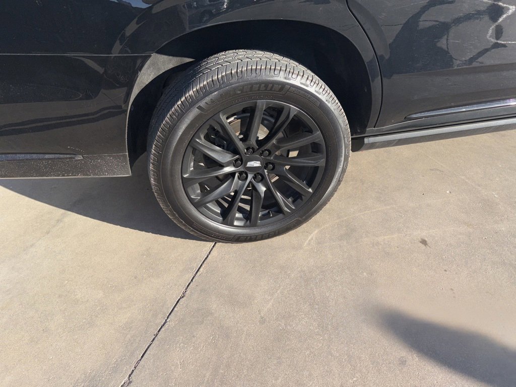 Used 2021 Cadillac Escalade Sport Platinum w/ LPO, ONYX Package image 2