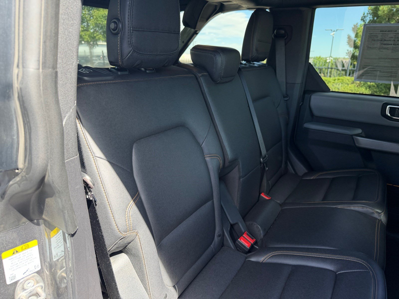 Used 2023 Ford Bronco Badlands AWD/4WD image 18