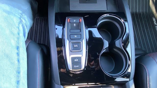 Used 2022 Honda Ridgeline Black Edition image 30