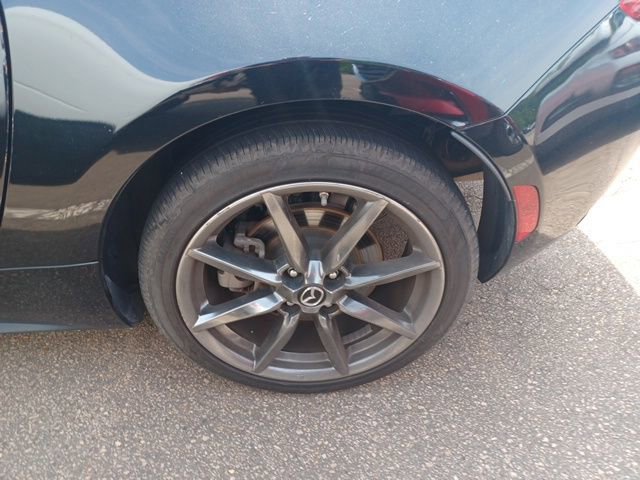 Used 2020 MAZDA MX-5 Miata RF Grand Touring image 6