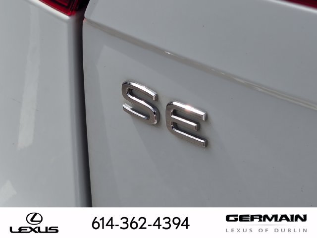 Used 2024 Volkswagen Tiguan SE AWD/4WD image 17