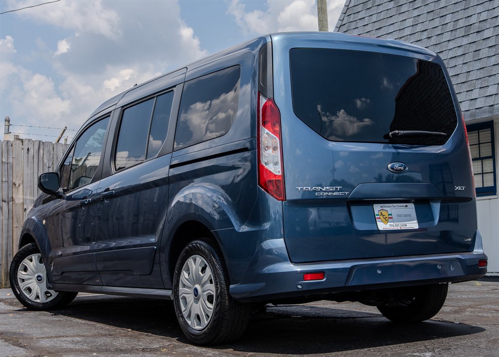 Used 2019 Ford Transit Connect XLT image 3
