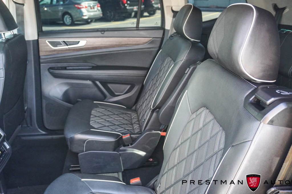 Used 2025 Volkswagen Atlas SEL Premium R-Line image 47