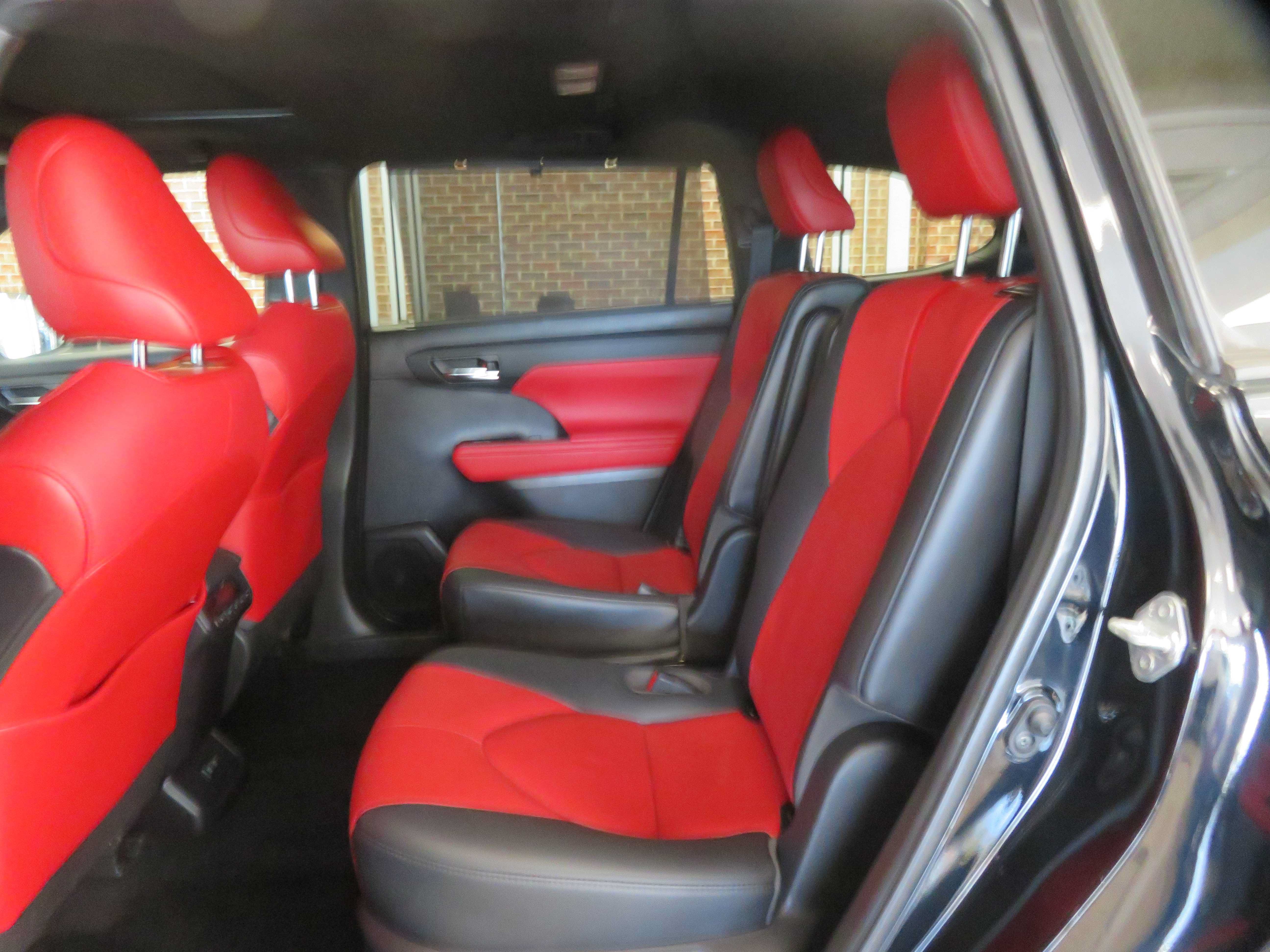 Used 2021 Toyota Highlander XSE AWD/4WD image 20