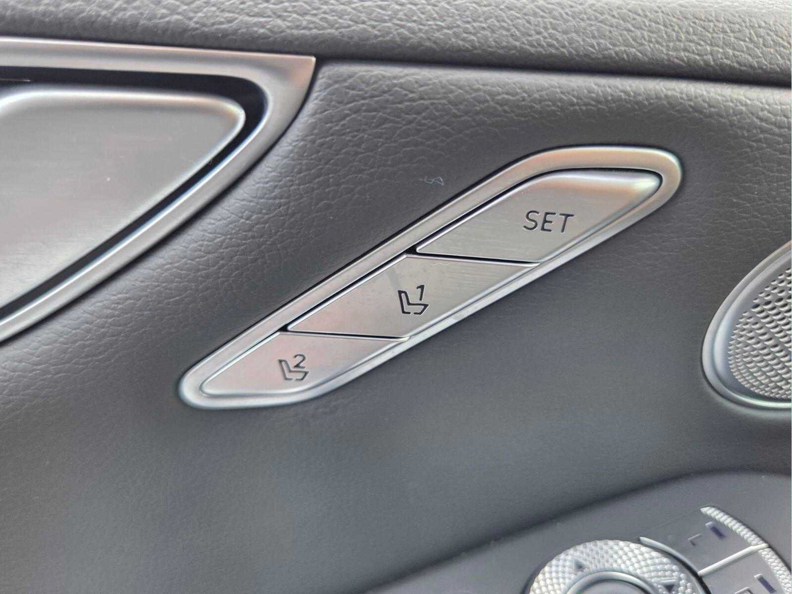 Used 2022 Genesis G80 2.5T w/ Prestige Package RWD image 33
