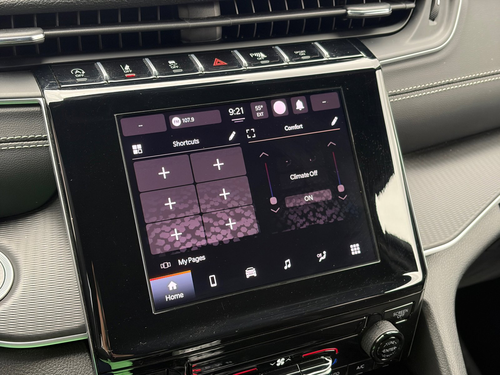 Used 2025 Jeep Grand Cherokee Laredo w/ Trailer Tow Package image 20