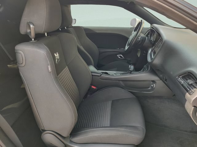 Used 2018 Dodge Challenger R/T Scat Pack RWD image 29